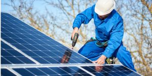 Installation Maintenance Panneaux Solaires Photovoltaïques à Puget-Ville
